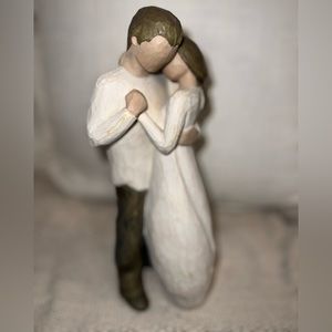 Willow tree figurine
